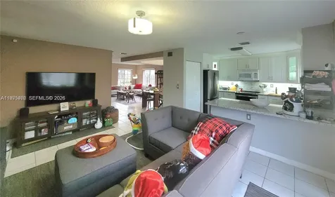 13661 SW 119th Avenue Miami FL 33186