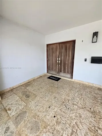 8620 SW 85th Avenue Miami FL 33143
