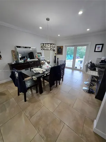 8620 SW 85th Avenue Miami FL 33143