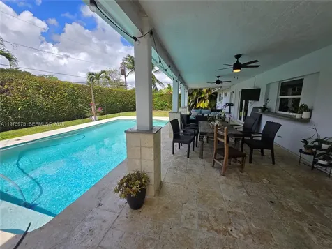 8620 SW 85th Avenue Miami FL 33143
