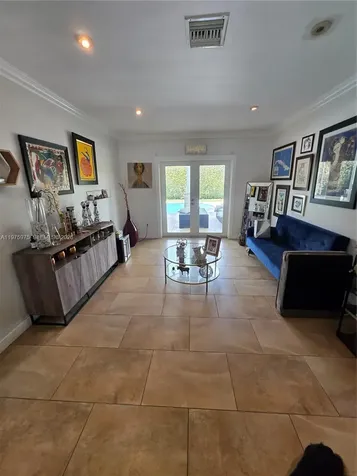 8620 SW 85th Avenue Miami FL 33143