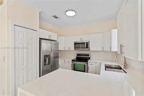 11476 NW 77th Lane Doral FL 33178