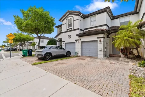11476 NW 77th Lane Doral FL 33178