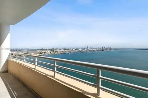 808 Brickell Key Drive Miami FL 33131