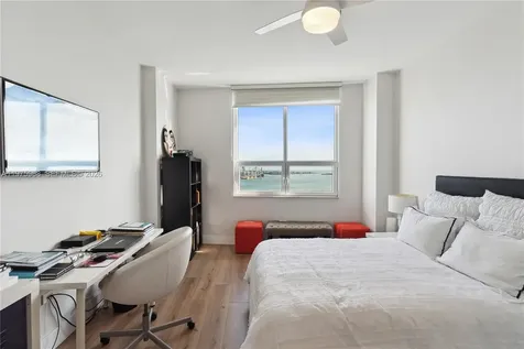 808 Brickell Key Drive Miami FL 33131