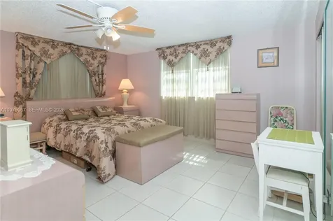 101 SE 3rd Avenue Dania Beach FL 33004