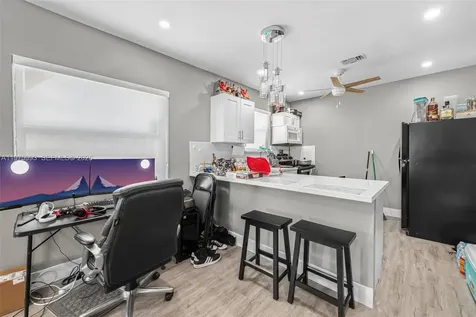 3705 NW 35th Avenue Miami FL 33142
