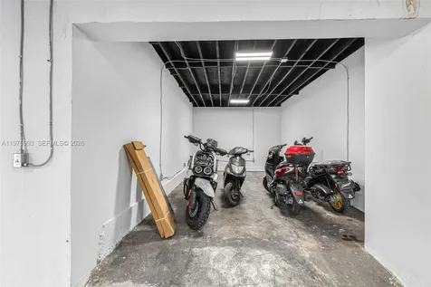3705 NW 35th Avenue Miami FL 33142