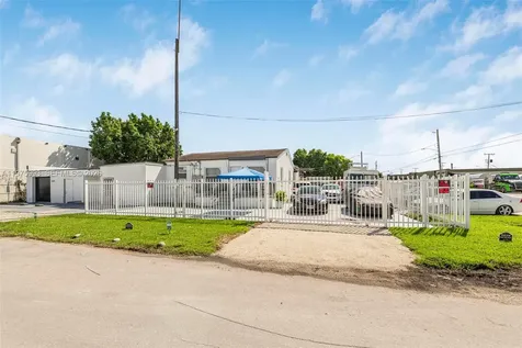 3705 NW 35th Avenue Miami FL 33142