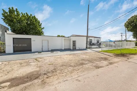 3705 NW 35th Avenue Miami FL 33142