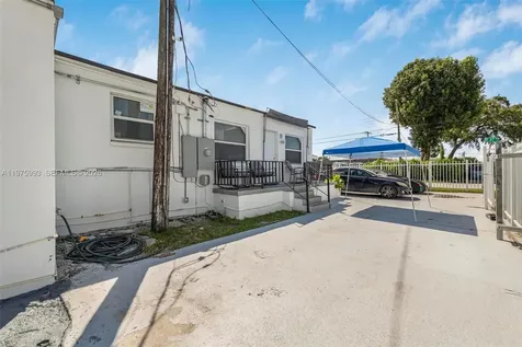 3705 NW 35th Avenue Miami FL 33142