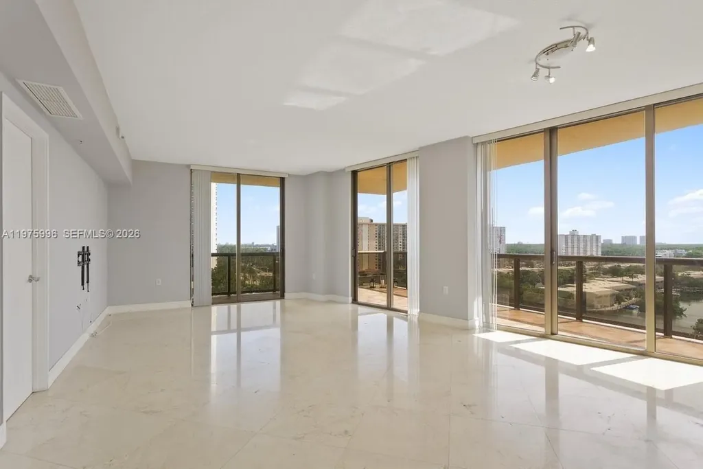 16275 Collins Avenue Sunny Isles Beach FL 33160