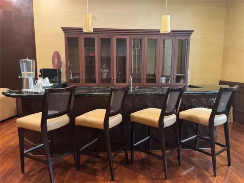 16275 Collins Avenue Sunny Isles Beach FL 33160