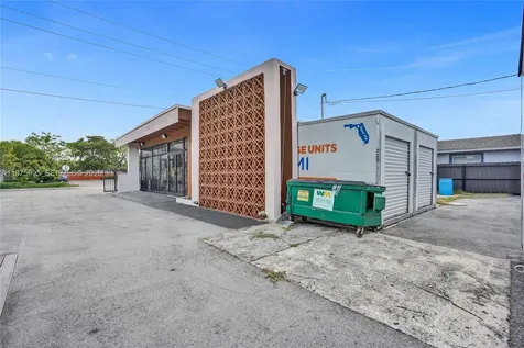 5595 NW 17th Avenue Miami FL 33142