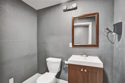 5595 NW 17th Avenue Miami FL 33142