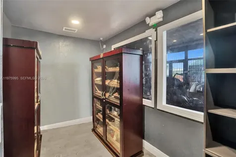 5595 NW 17th Avenue Miami FL 33142