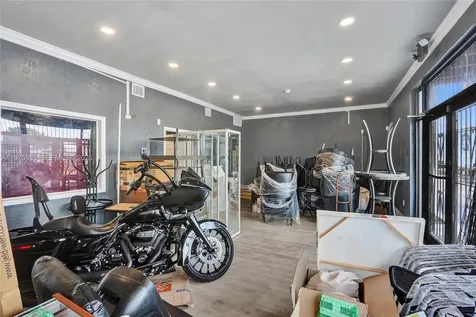 5595 NW 17th Avenue Miami FL 33142