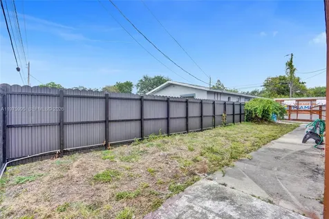 5595 NW 17th Avenue Miami FL 33142