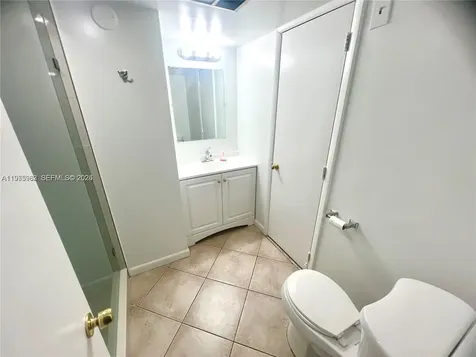 3115 Oakland Shores Drive Oakland Park FL 33309