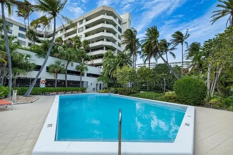 170 Ocean Lane Drive Key Biscayne FL 33149