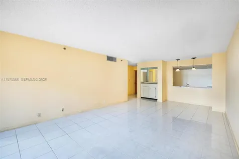 170 Ocean Lane Drive Key Biscayne FL 33149