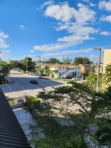 777 SW 9th Avenue Miami FL 33130
