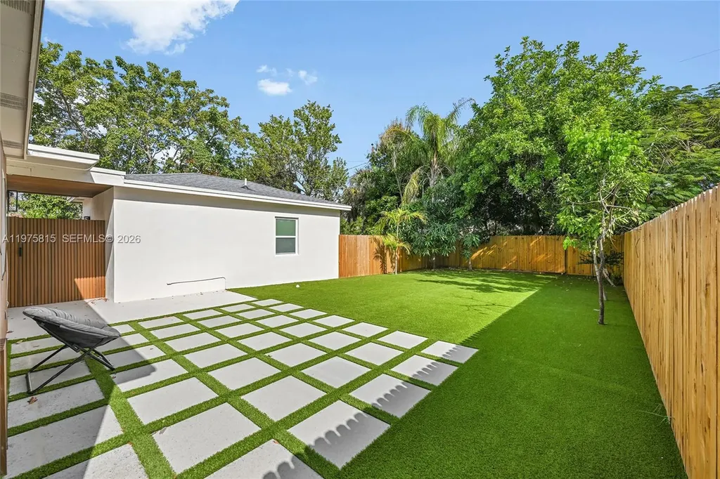 1628 NW 5th Avenue Fort Lauderdale FL 33311