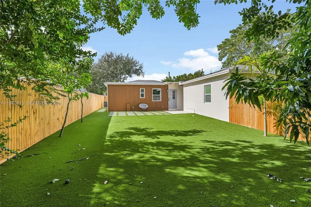 1628 NW 5th Avenue Fort Lauderdale FL 33311