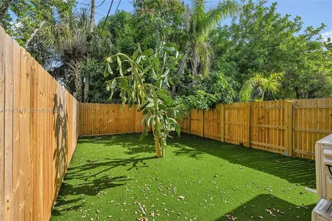 1628 NW 5th Avenue Fort Lauderdale FL 33311
