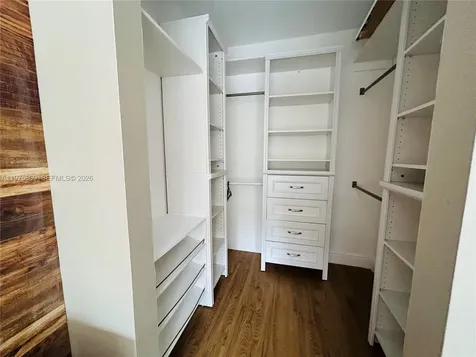 17021 N Bay Road Sunny Isles Beach FL 33160