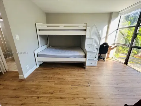 17021 N Bay Road Sunny Isles Beach FL 33160