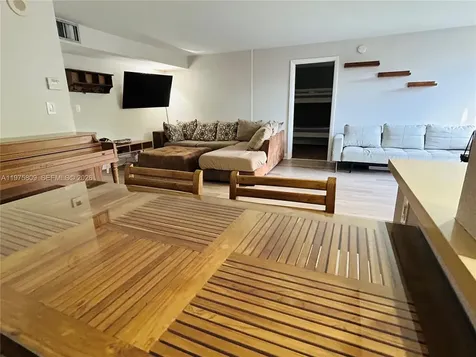 17021 N Bay Road Sunny Isles Beach FL 33160