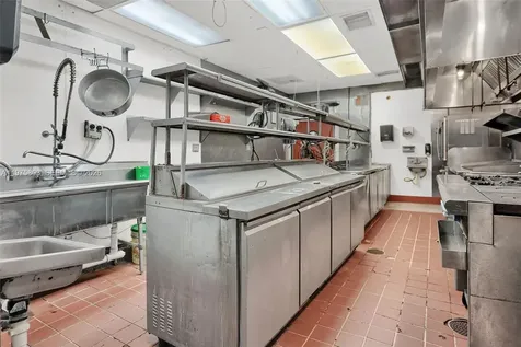 1930 Ponce De Leon Boulevard Coral Gables FL 33134