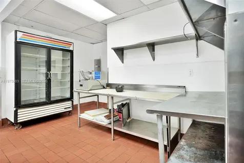 1930 Ponce De Leon Boulevard Coral Gables FL 33134