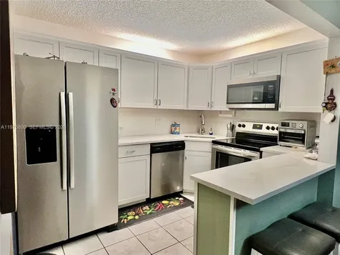 434 Pine Glen Lane Green Acres FL 33463