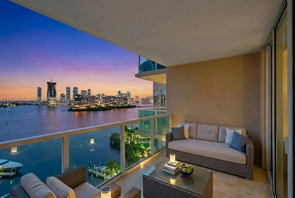 3330 NE 190th Street Aventura FL 33180