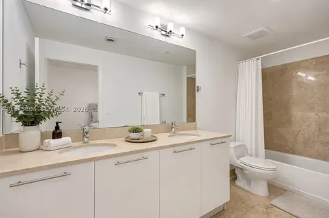3330 NE 190th Street Aventura FL 33180