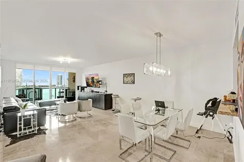 3330 NE 190th Street Aventura FL 33180