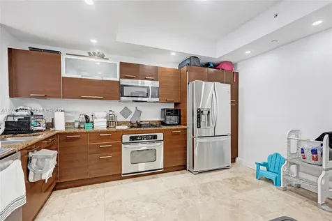 3330 NE 190th Street Aventura FL 33180