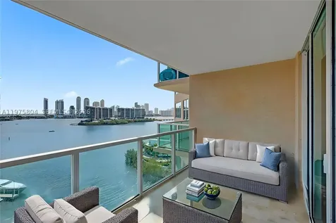 3330 NE 190th Street Aventura FL 33180
