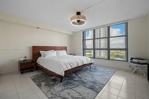 19101 NE 36th Court Aventura FL 33180