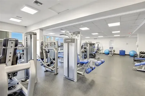 19101 NE 36th Court Aventura FL 33180