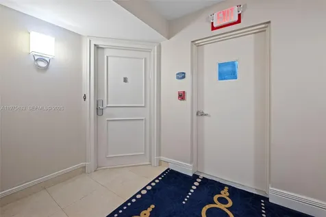19101 NE 36th Court Aventura FL 33180