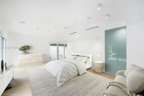 555 NE 52nd Terrace Miami FL 33137