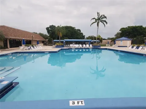 2635 NW 104th Avenue Sunrise FL 33322