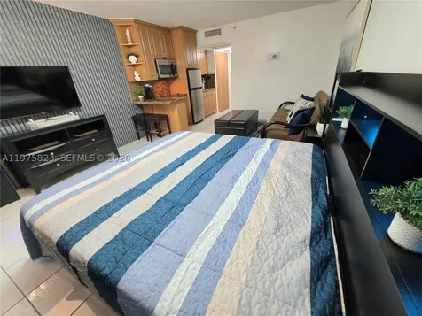 19201 Collins Avenue Sunny Isles Beach FL 33160