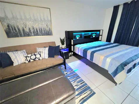 19201 Collins Avenue Sunny Isles Beach FL 33160