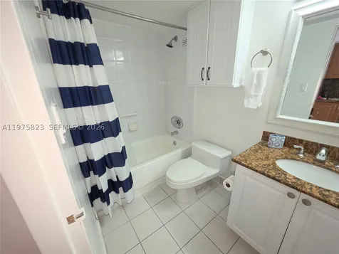 19201 Collins Avenue Sunny Isles Beach FL 33160