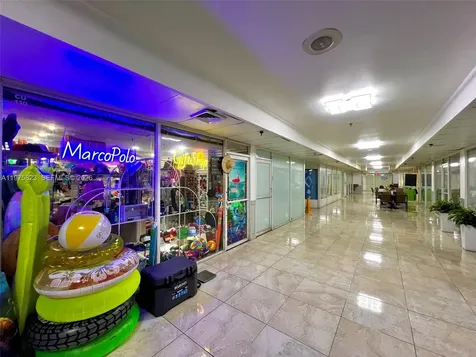 19201 Collins Avenue Sunny Isles Beach FL 33160