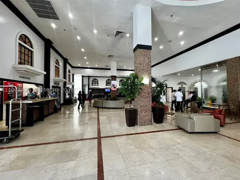 19201 Collins Avenue Sunny Isles Beach FL 33160